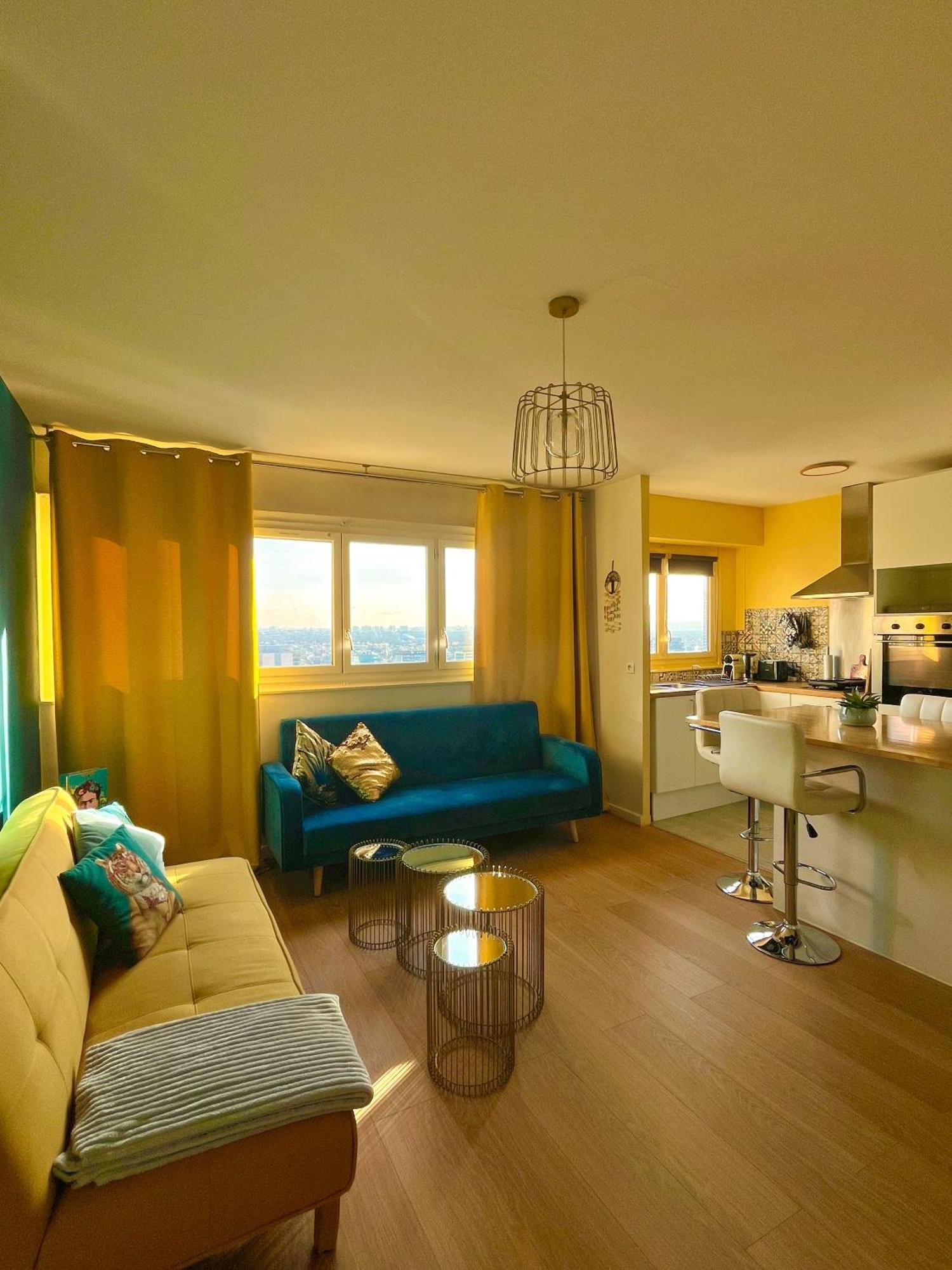 Vue Panoramique Sur Paris : Sublime Appartement Au Centre De كوربوفوا المظهر الخارجي الصورة